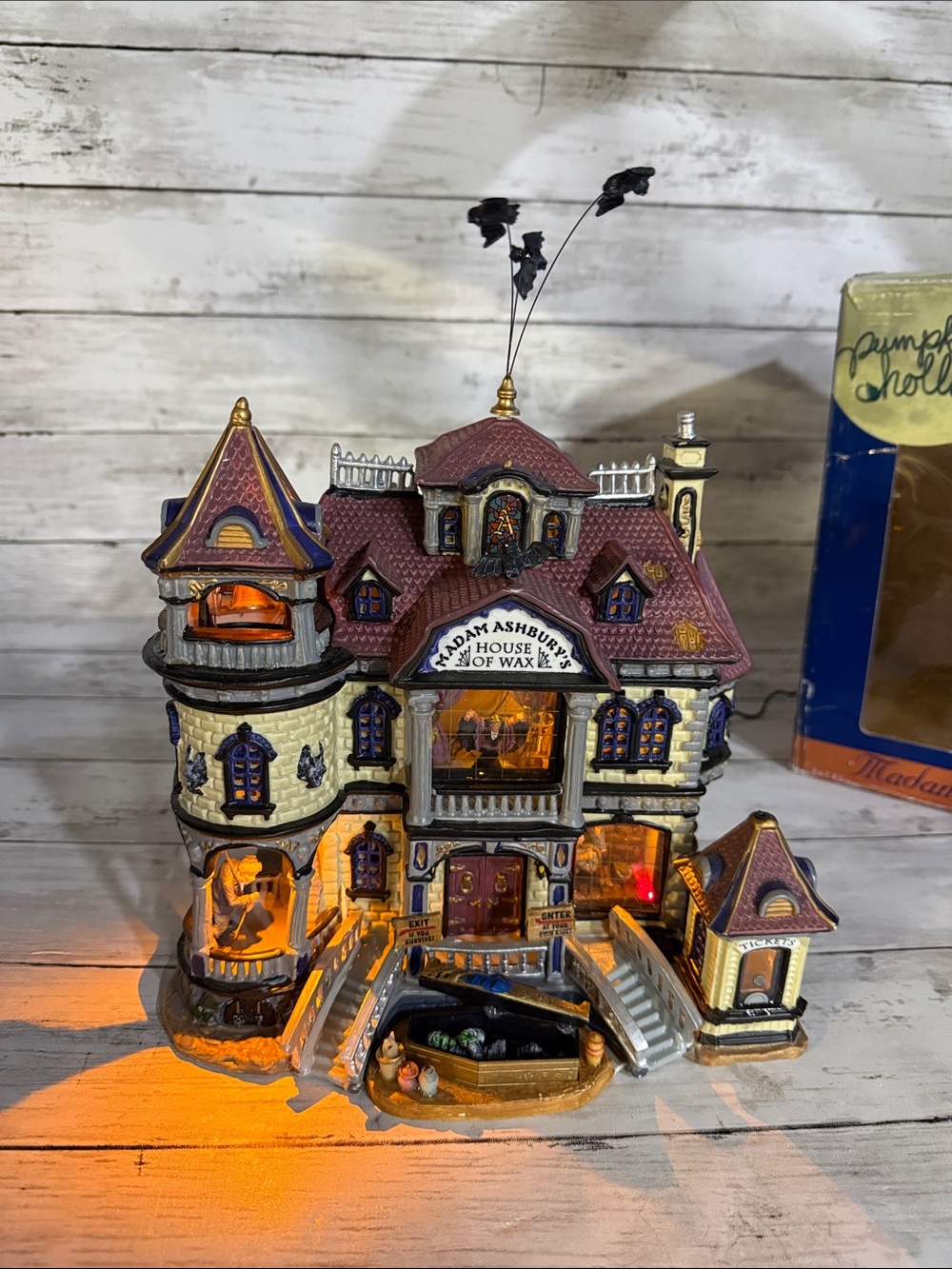 Lemax Spooky Town Madame Ashbury House of Wax Light Motion NO Sound AS IS